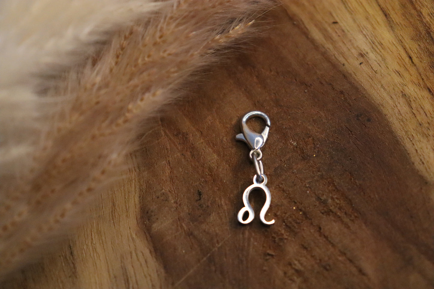 Collier_charms Création de bijoux_Les Secrets d'Enola Bracelet_boucles d'oreilles Pierres de naissances_Fabrication Française.